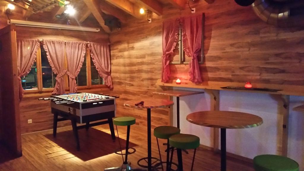 Hotel Mira セドルン エクステリア 写真